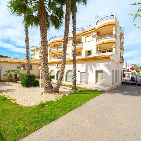 Villamartin Apartment. Excellent Location For Golfers, Cyclists And Hikers מראה חיצוני תמונה
