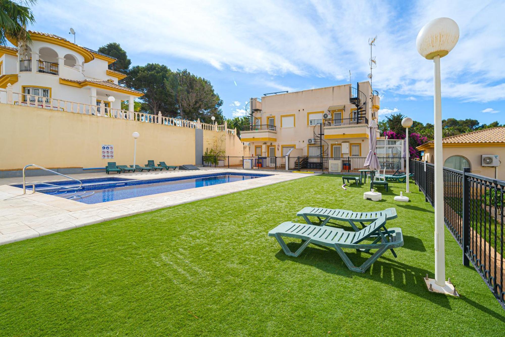 Villamartin Apartment. Excellent Location For Golfers, Cyclists And Hikers מראה חיצוני תמונה