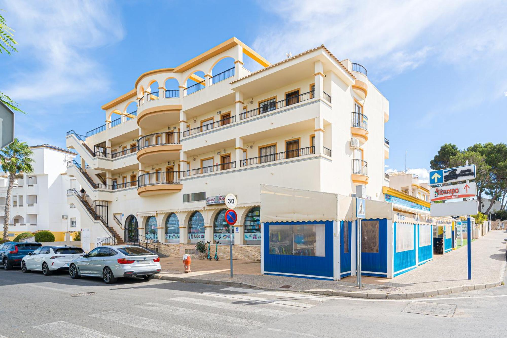 Villamartin Apartment. Excellent Location For Golfers, Cyclists And Hikers מראה חיצוני תמונה